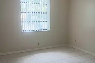 7341 NW 18th St, Margate, FL 33063 - Photo 18