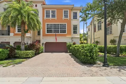 5570 NE Trieste Way, Boca Raton, FL 33487 - Photo 2