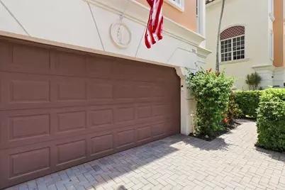 5570 NE Trieste Way, Boca Raton, FL 33487 - Photo 4