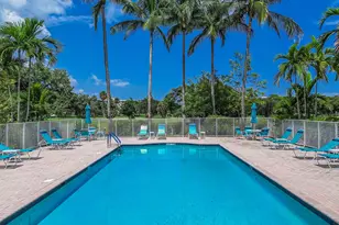 3600 Oaks Clubhouse Dr, Pompano Beach, FL 33069 - Photo 24