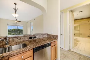 3600 Oaks Clubhouse Dr, Pompano Beach, FL 33069 - Photo 10
