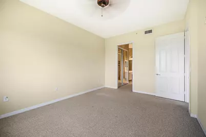 3600 Oaks Clubhouse Drive #505, Pompano Beach, FL 33069 - Photo 12