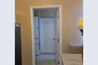 [Address not provided], Lauderdale Lakes, FL 33319 - Photo 4