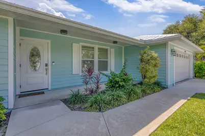 10600 SE Gomez Avenue, Hobe Sound, FL 33455 - Photo 4