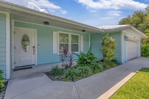 10600 SE Gomez Ave, Hobe Sound, FL 33455 - Photo 4