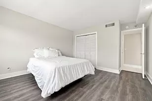 340 Sunset Dr, Fort Lauderdale, FL 33301 - Photo 20