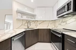 340 Sunset Dr, Fort Lauderdale, FL 33301 - Photo 12