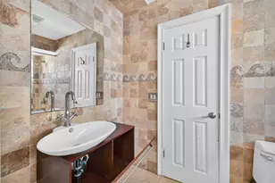5581 NE 28th Ave, Fort Lauderdale, FL 33308 - Photo 26