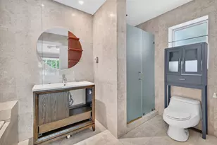 5581 NE 28th Ave, Fort Lauderdale, FL 33308 - Photo 22