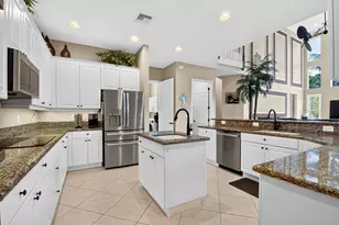 11554 Knightsbridge Pl, Wellington, FL 33449 - Photo 16