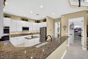 11554 Knightsbridge Pl, Wellington, FL 33449 - Photo 22