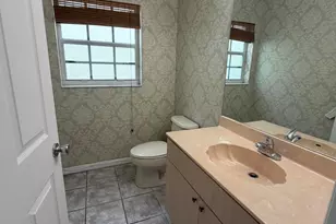 4172 Pine Hollow Cir, Greenacres, FL 33463 - Photo 12