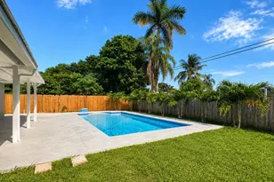 345 Pinehurst Rd, West Palm Beach, FL 33461 - Photo 18