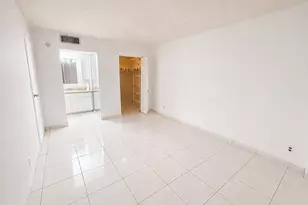 17021 N Bay Rd, Sunny Isles Beach, FL 33160 - Photo 6
