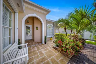 10811 SW Candlewood Rd, Port Saint Lucie, FL 34987 - Photo 8