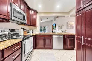 1948 SW 177th Ave, Miramar, FL 33029 - Photo 14