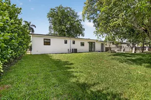 4329 SW 49th Ct, Dania Beach, FL 33314 - Photo 30