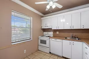 6 Abbey Ln, Delray Beach, FL 33446 - Photo 8