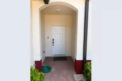 2986 NW 35th Avenue, Lauderdale Lakes, FL 33311 - Photo 2