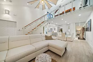 350 Bella Vista Ct N, Jupiter, FL 33477 - Photo 2
