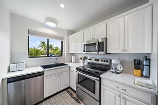 350 Bella Vista Ct N, Jupiter, FL 33477 - Photo 6