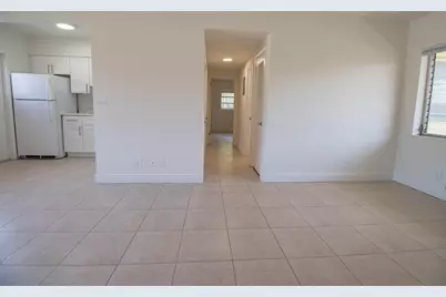 1855 Adams #29, Hollywood, FL 33020 - Photo 4