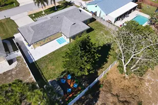 888 NE Maranta Terrado, Jensen Beach, FL 34957 - Photo 14