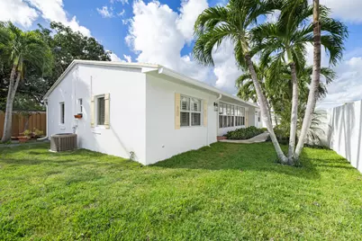 2000 NE 17th Court #1-2, Fort Lauderdale, FL 33305 - Photo 32