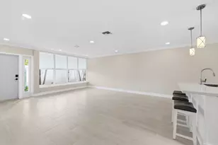 2000 NE 17th Ct, Fort Lauderdale, FL 33305 - Photo 10