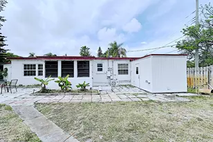 213 SW 3rd Pl, Dania Beach, FL 33004 - Photo 40