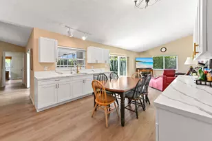 7123 NW 42nd Ct, Coral Springs, FL 33065 - Photo 14