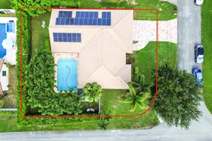 7123 NW 42nd Ct, Coral Springs, FL 33065 - Photo 4