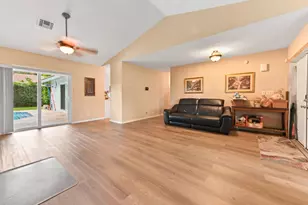 7123 NW 42nd Ct, Coral Springs, FL 33065 - Photo 6
