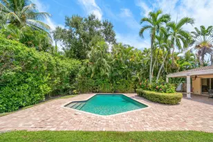 317 NE 2nd St, Boca Raton, FL 33432 - Photo 30