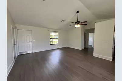 720 3rd Street SW, Vero Beach, FL 32962 - Photo 2