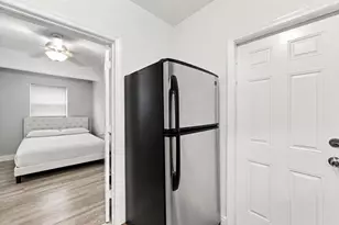 1170 71st St, Miami Beach, FL 33141 - Photo 10