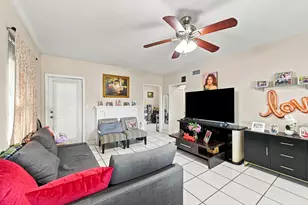 1170 71st St, Miami Beach, FL 33141 - Photo 18