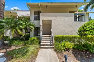 6433 SE Brandywine Ct, Stuart, FL 34997 - Photo 2