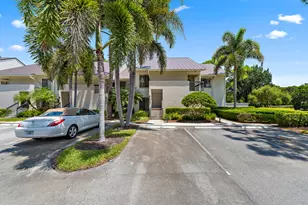 6433 SE Brandywine Ct, Stuart, FL 34997 - Photo 2