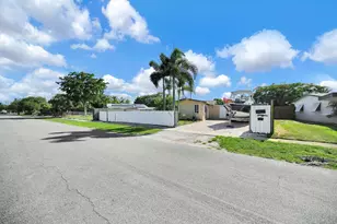 2171 SW 36th Terrace, Fort Lauderdale, FL 33312 - Photo 54