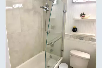 335 Farnham P, Deerfield Beach, FL 33442 - Photo 18