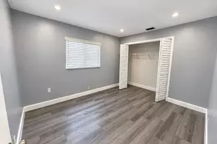 7975 NW 8th St, Margate, FL 33063 - Photo 8