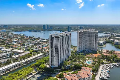 2000 Island Boulevard #903, Aventura, FL 33160 - Photo 48