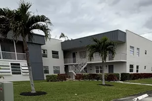 215 E Normandy E, Delray Beach, FL 33484 - Photo 26