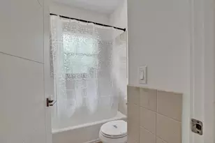 833 SW 17th St, Fort Lauderdale, FL 33315 - Photo 36