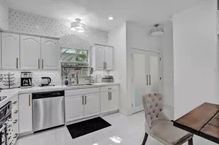 833 SW 17th St, Fort Lauderdale, FL 33315 - Photo 16