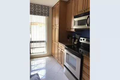 428 Brackenwood Lane S, Palm Beach Gardens, FL 33418 - Photo 8