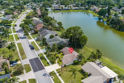 217 Parkwood Drive S, Royal Palm Beach, FL 33411 - Photo 40