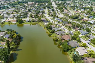 217 Parkwood Dr S, Royal Palm Beach, FL 33411 - Photo 38