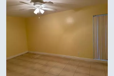 7013 NW 63rd Court, Tamarac, FL 33321 - Photo 8